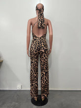 Load image into Gallery viewer, Leopard print women&#39;s suspender jumpsuit (with headscarf) AY2924
